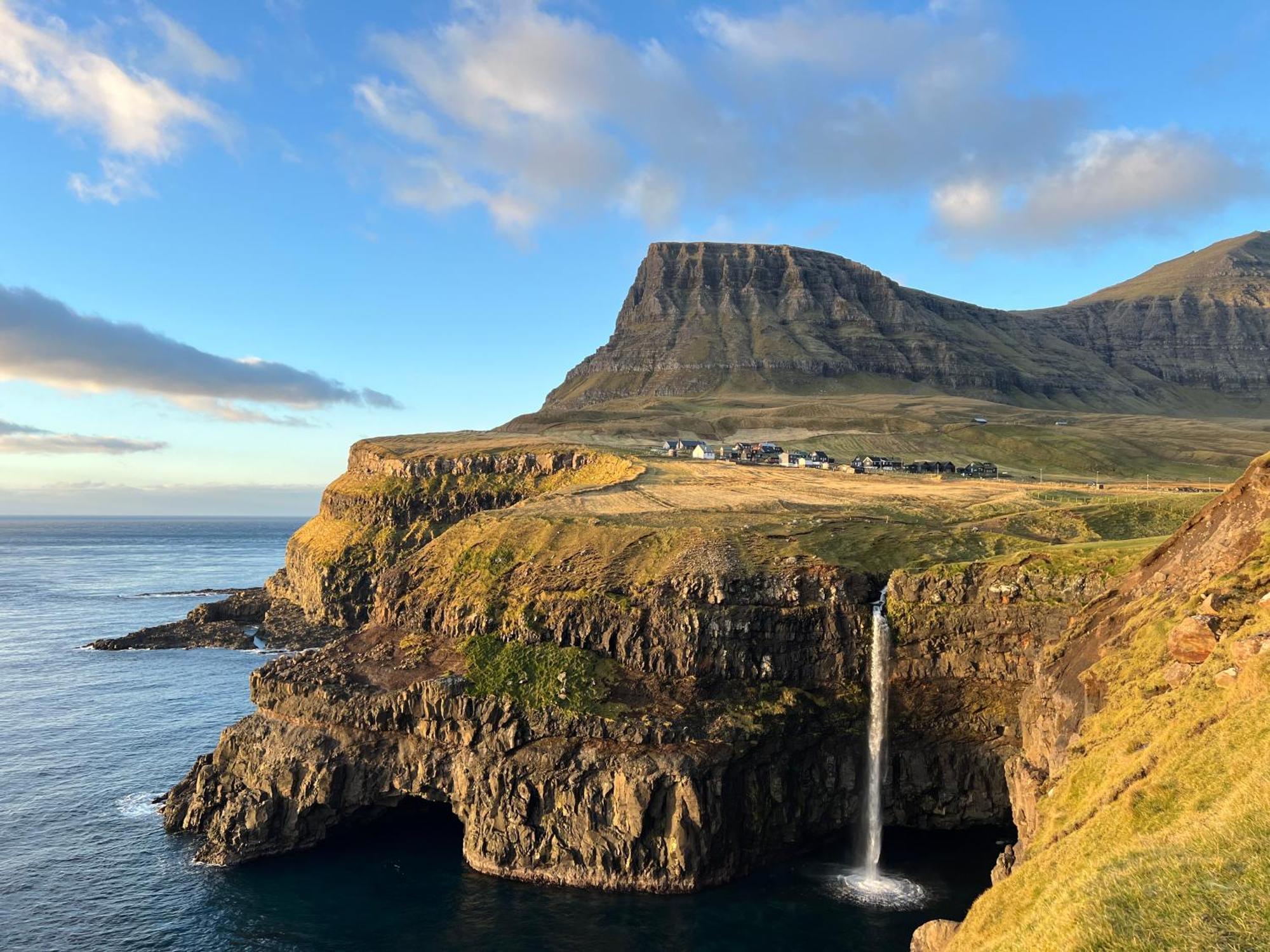 Cory & Torfinn House Sørvágur Dış mekan fotoğraf